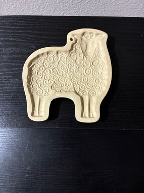 VTG Brown Bag Cookie Art Sheep
Lamb Cookie Cutter Mold 1983